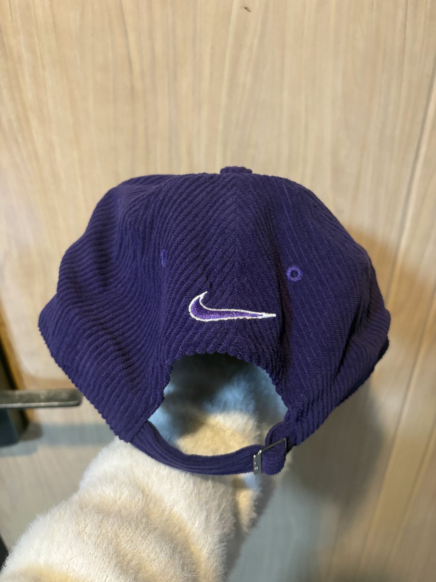 Supreme x Nike Arc Corduroy 6-Panel-Purple