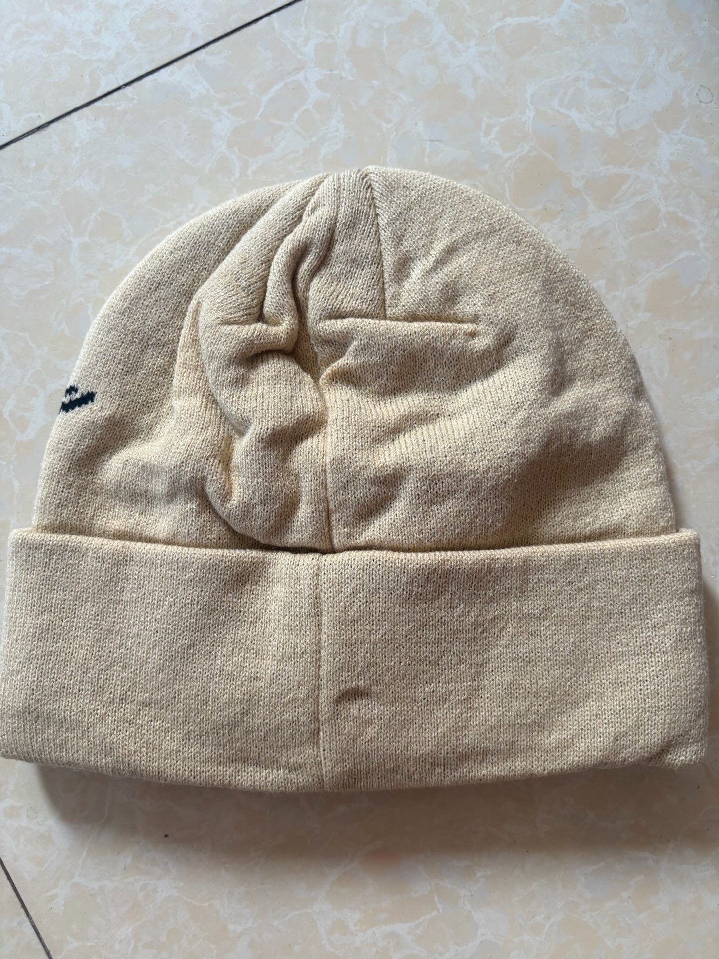 Word Toque – Tan