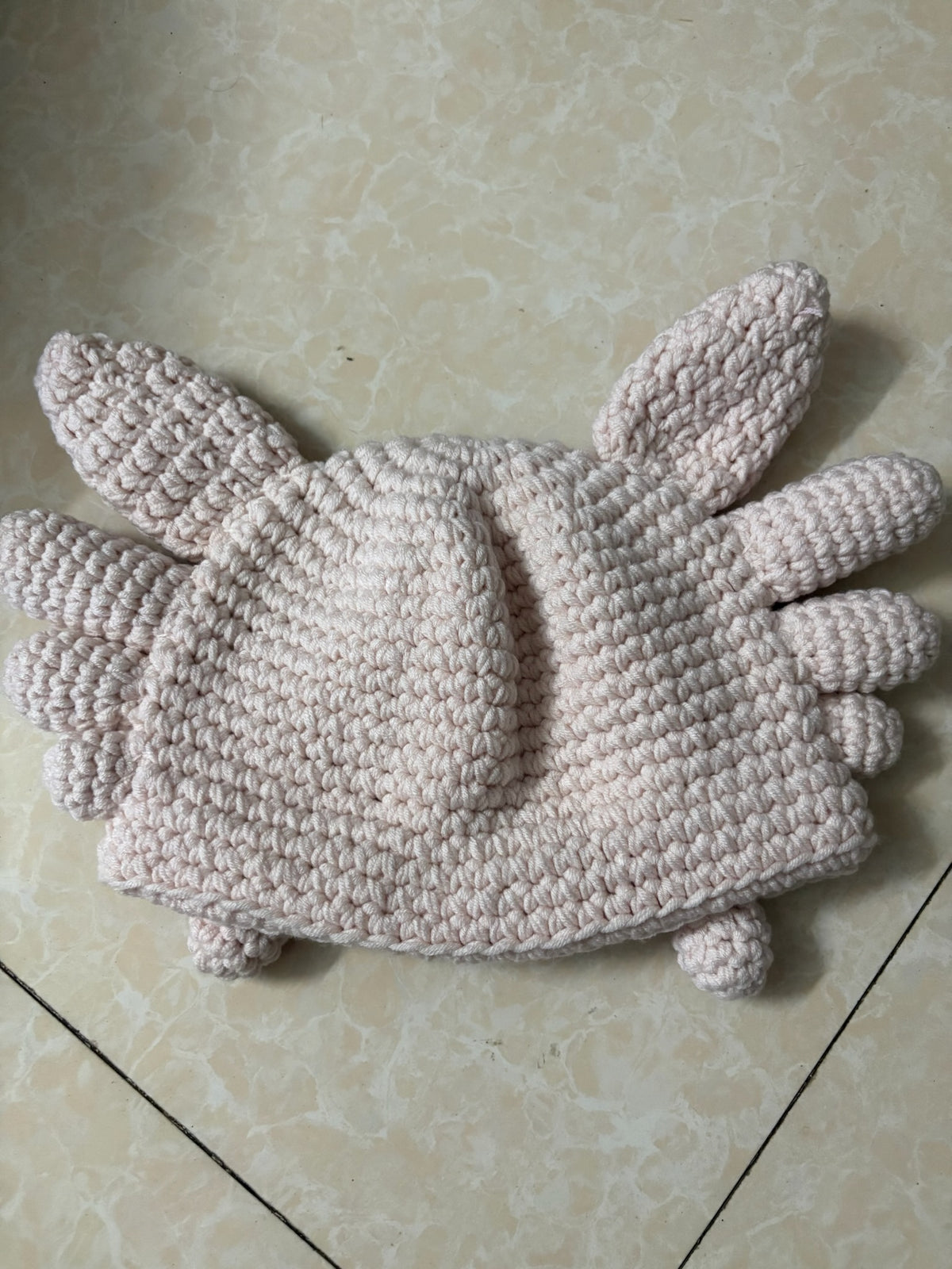 Dragon crochet beanie-Gray
