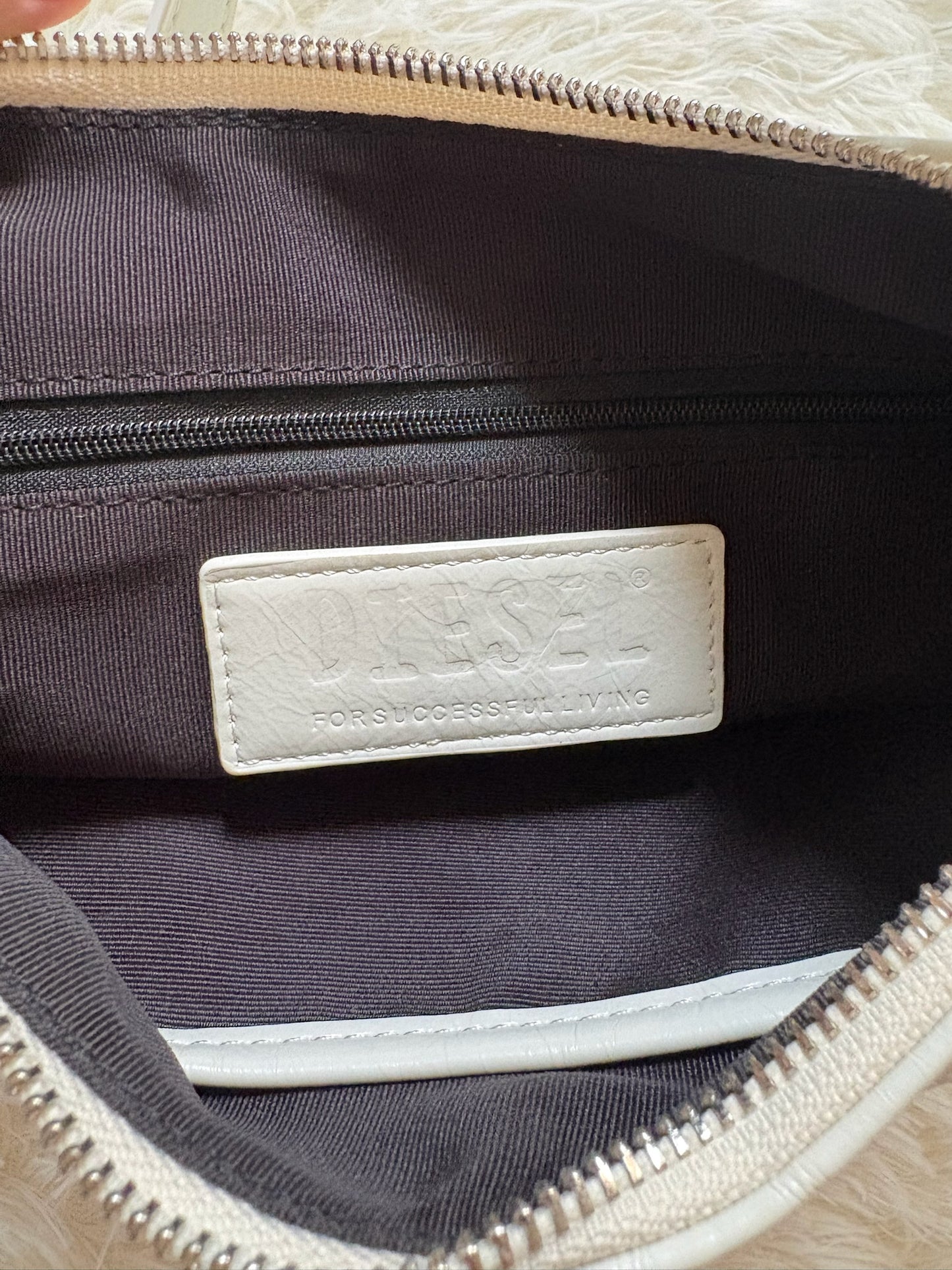 Diesel 1DR Shoulder Bag – White Patent