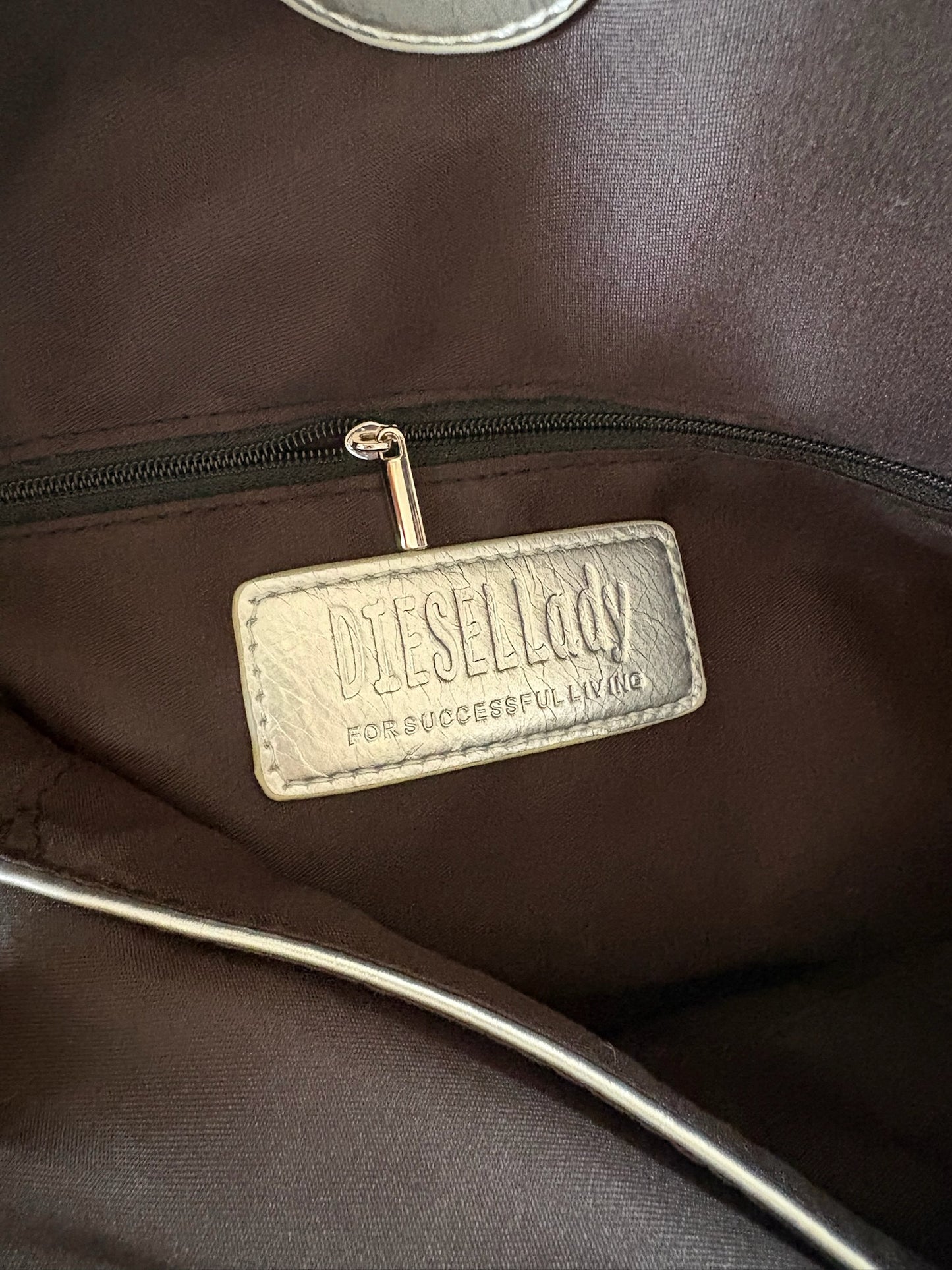 Diesel 1DR Shoulder Bag – Metallic Silver