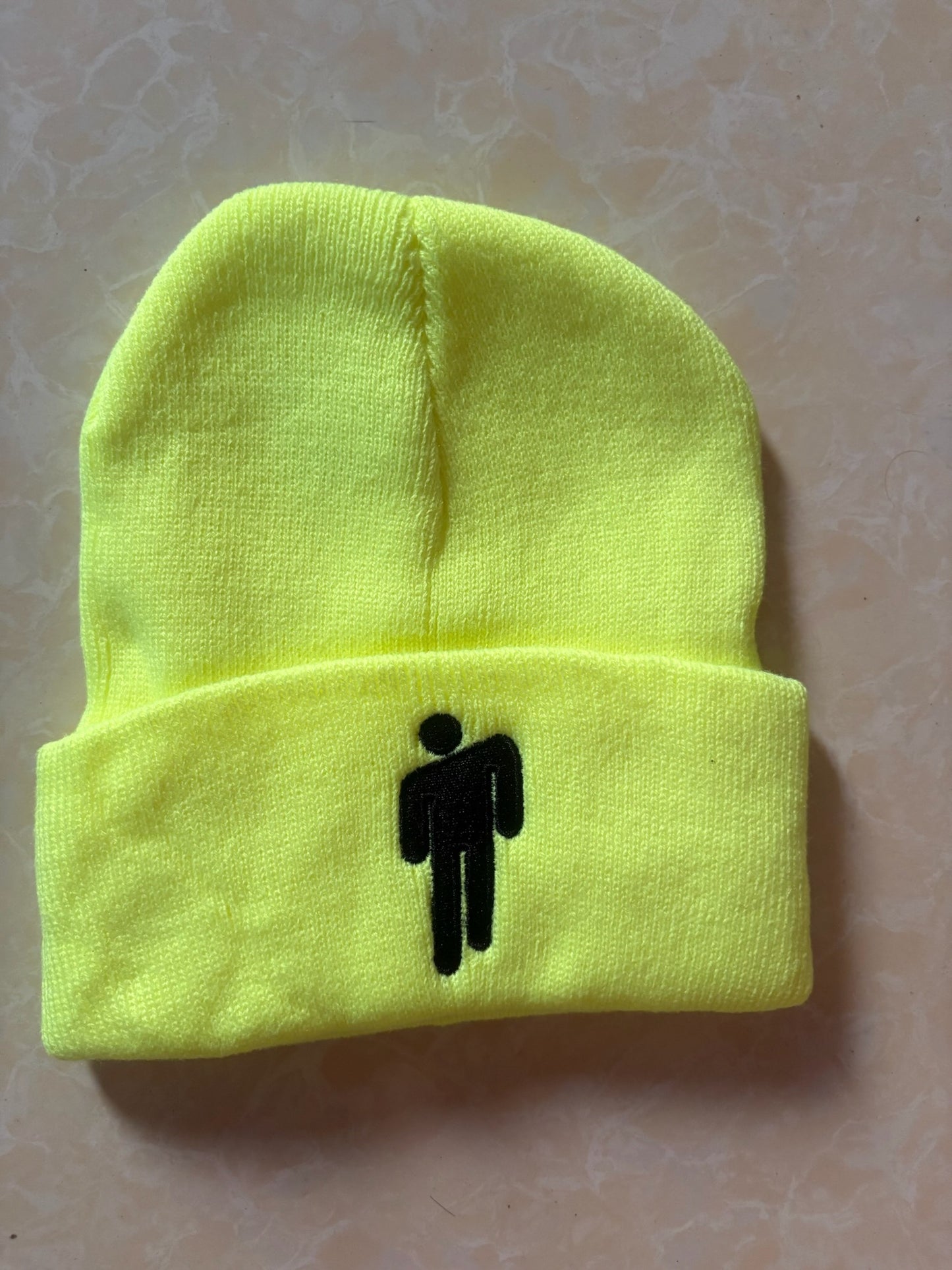 Bonnet Billie Eilish-neon yellow