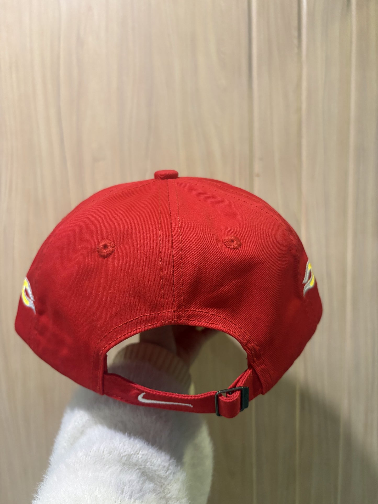 Nike Semi-Structured OG Flame Club Cap-Red