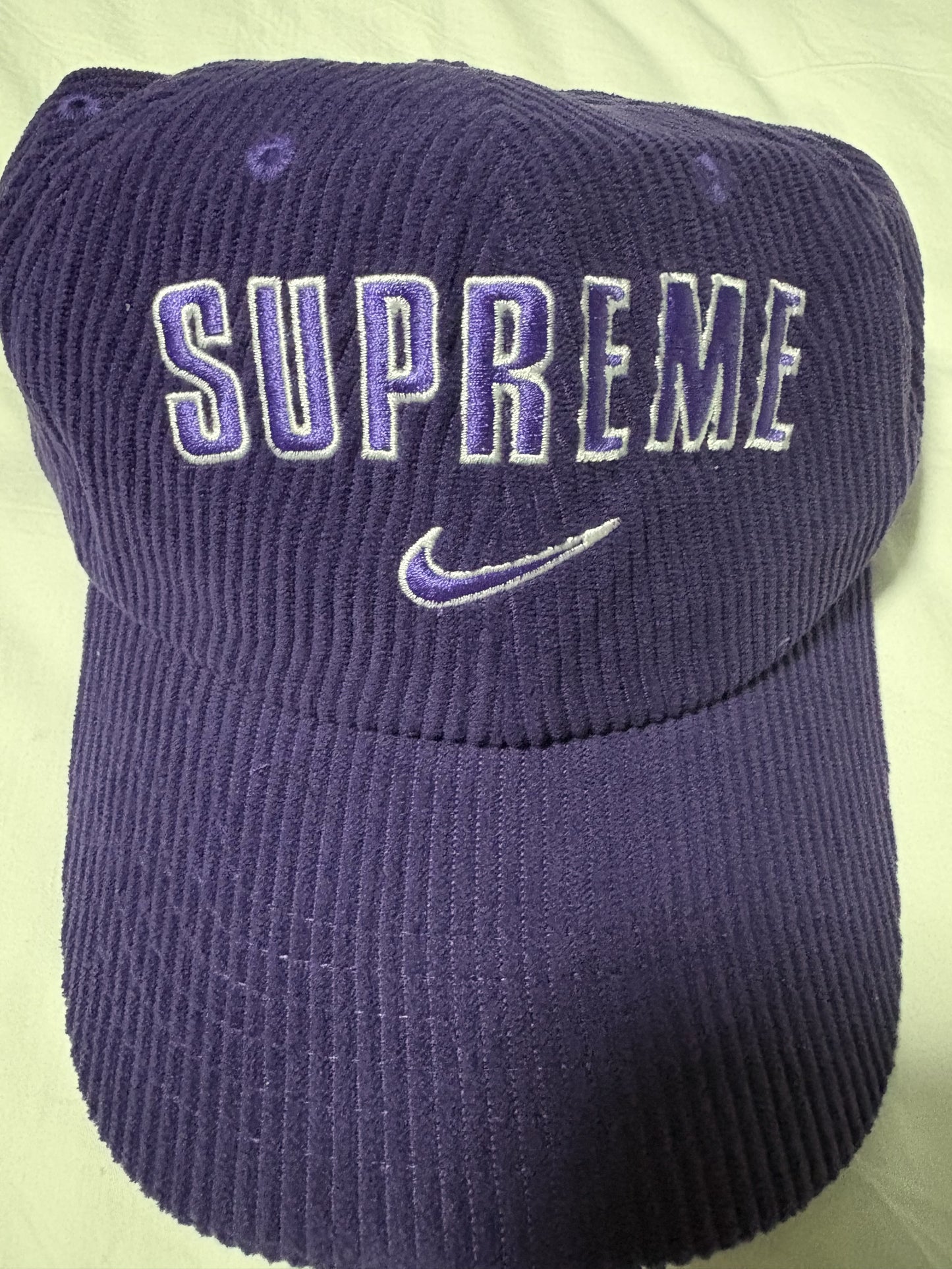 Supreme x Nike Arc Corduroy 6-Panel-Purple