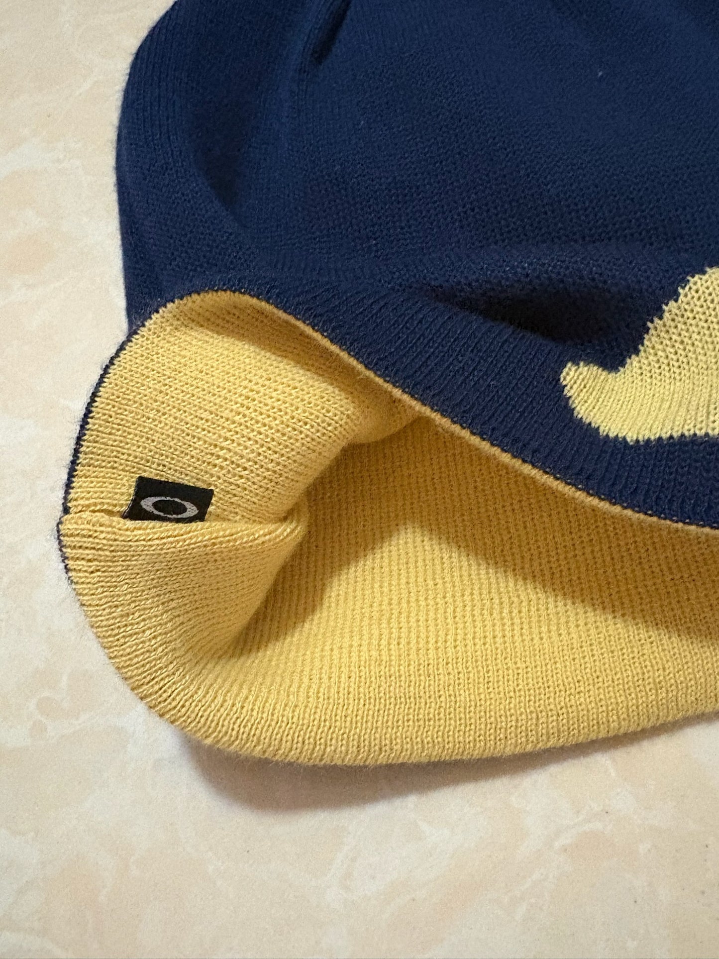 Oakley Ellipse Beanie  Dark Navy Blue