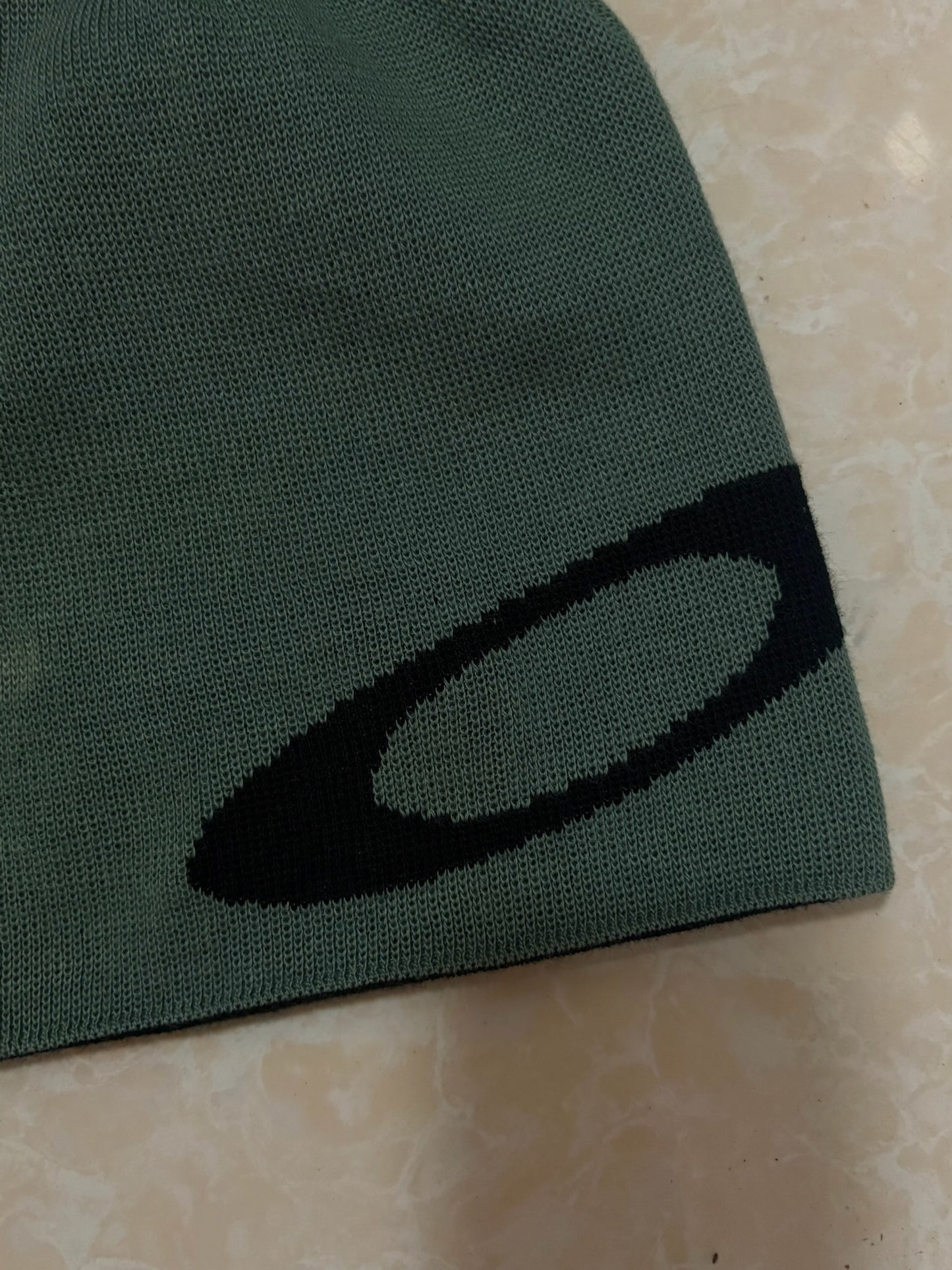 Oakley Ellipse Beanie Olive Green