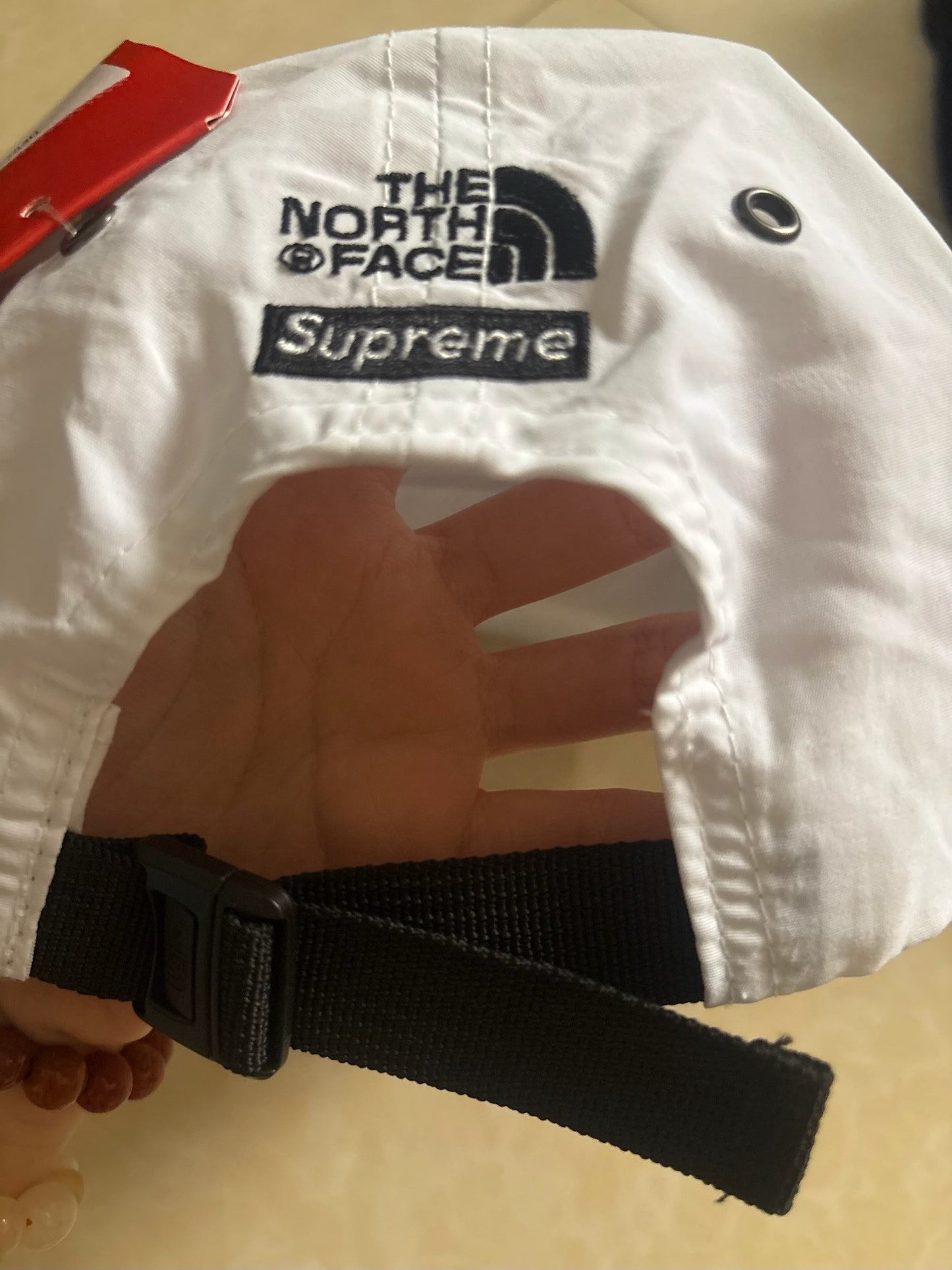 Supreme x The North Face Mountain 6-Panel Hat-White