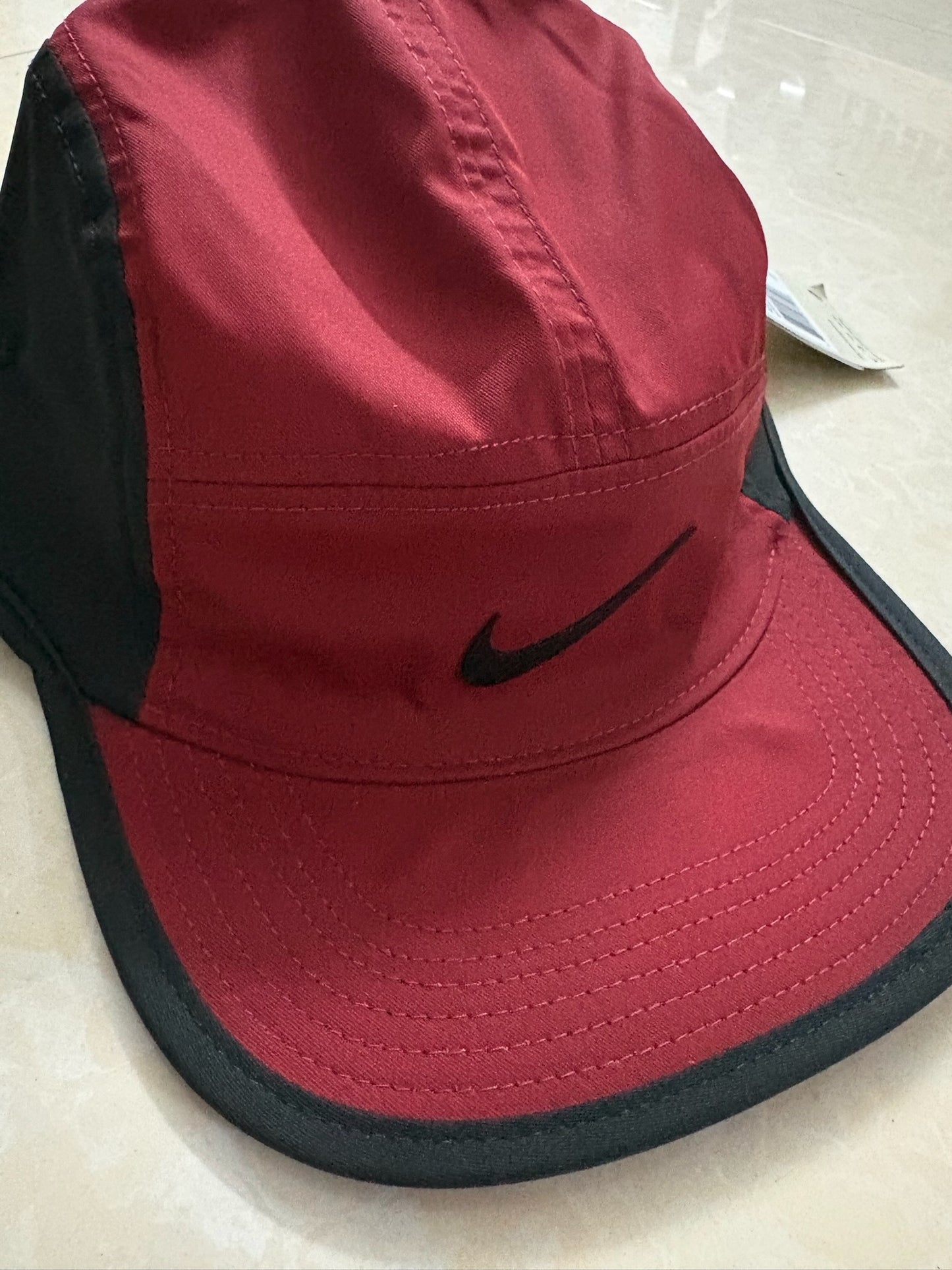 Nike Dri-FIT Fly Cap - Rad Black