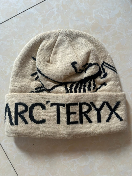 Word Toque – Tan