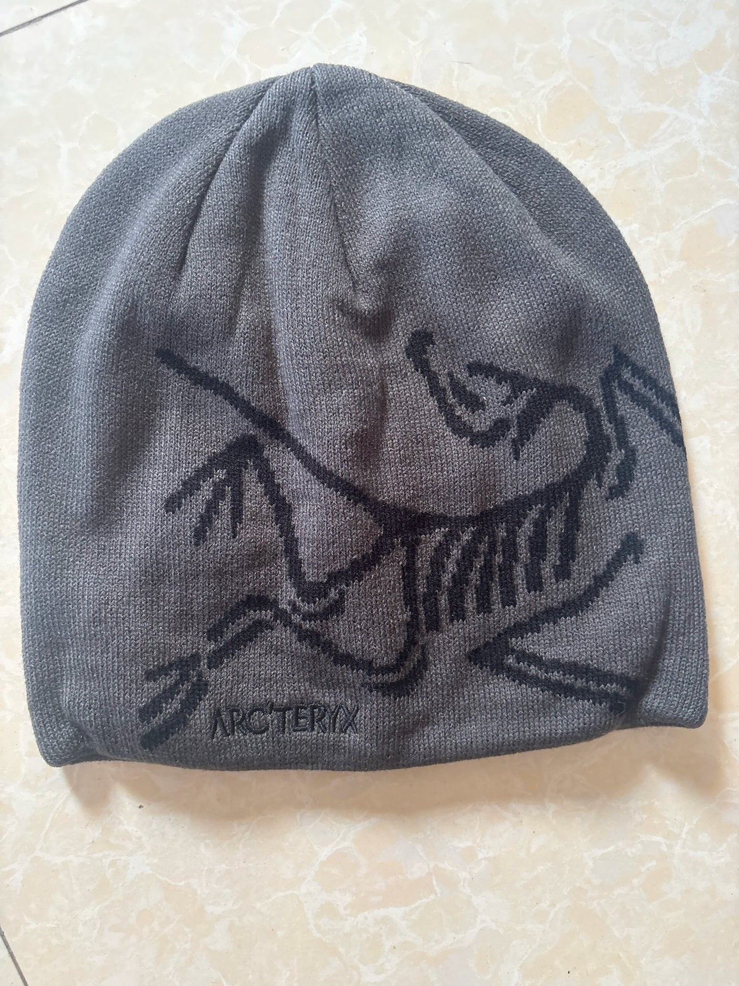 Bird Head Toque Beanie – Dark Grey