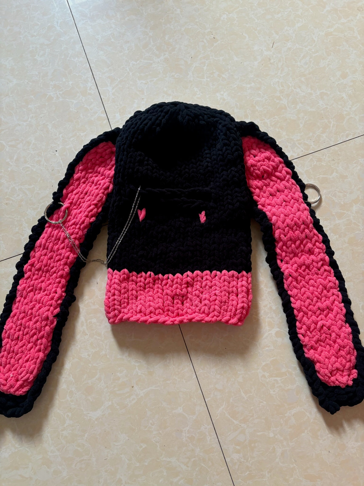 Bunny Ears Hood – Black / Pink