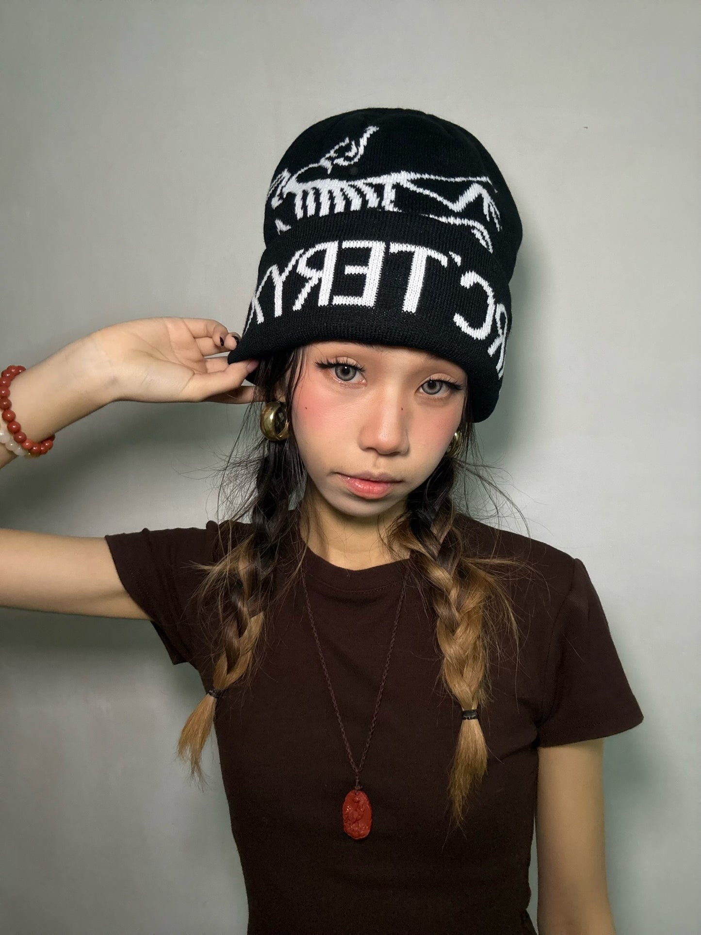 Word Toque – Black / White