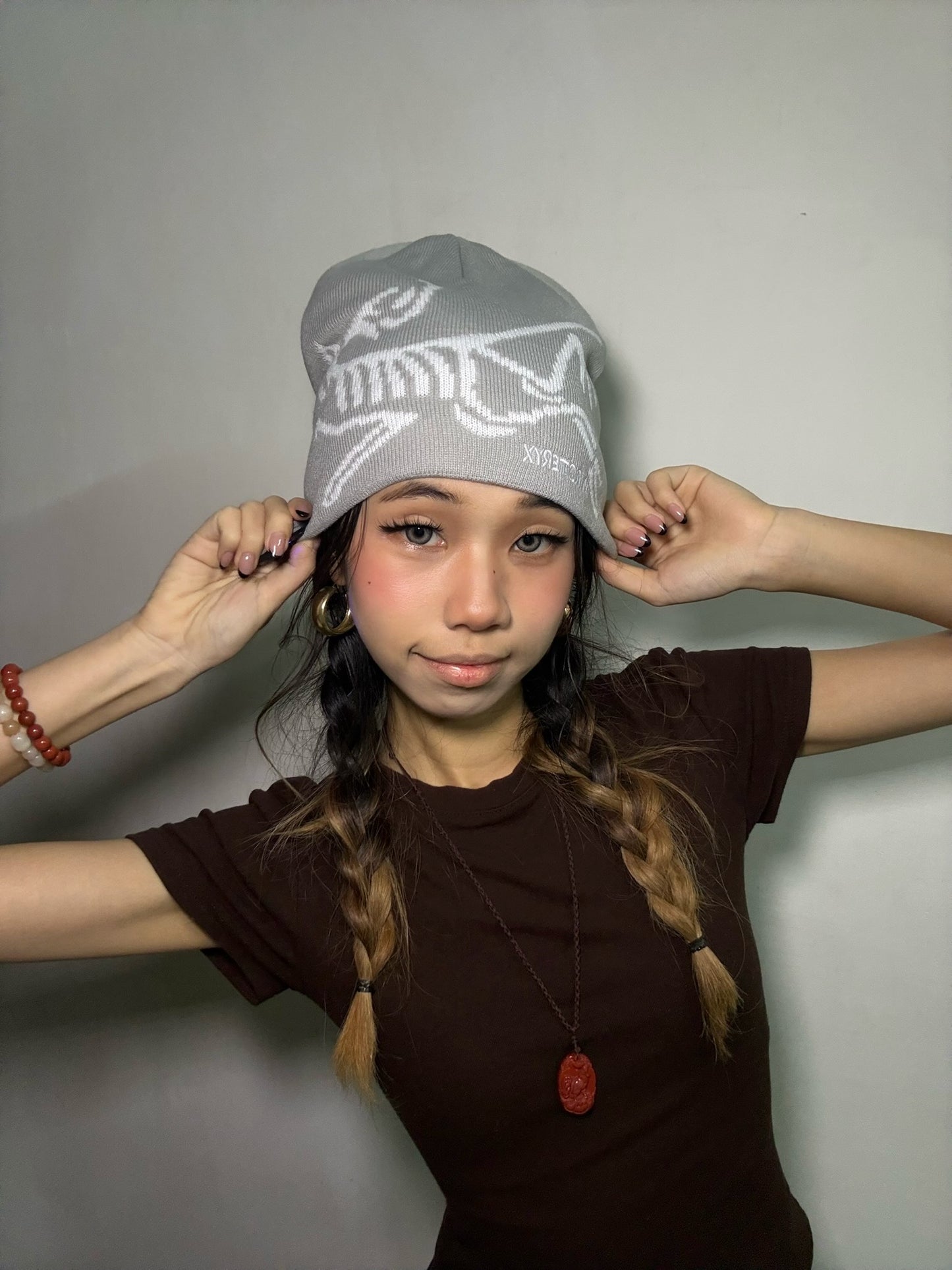 Bird Head Toque – Solitude / Arctic Silk