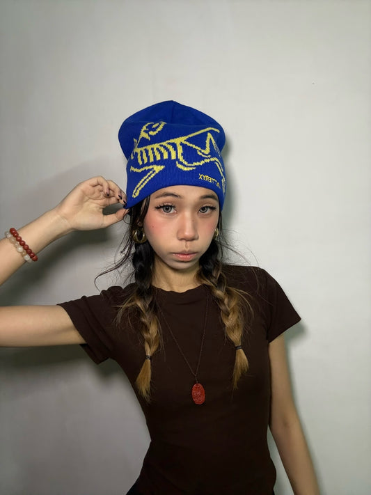 Bird Head Toque – Blue / Yellow