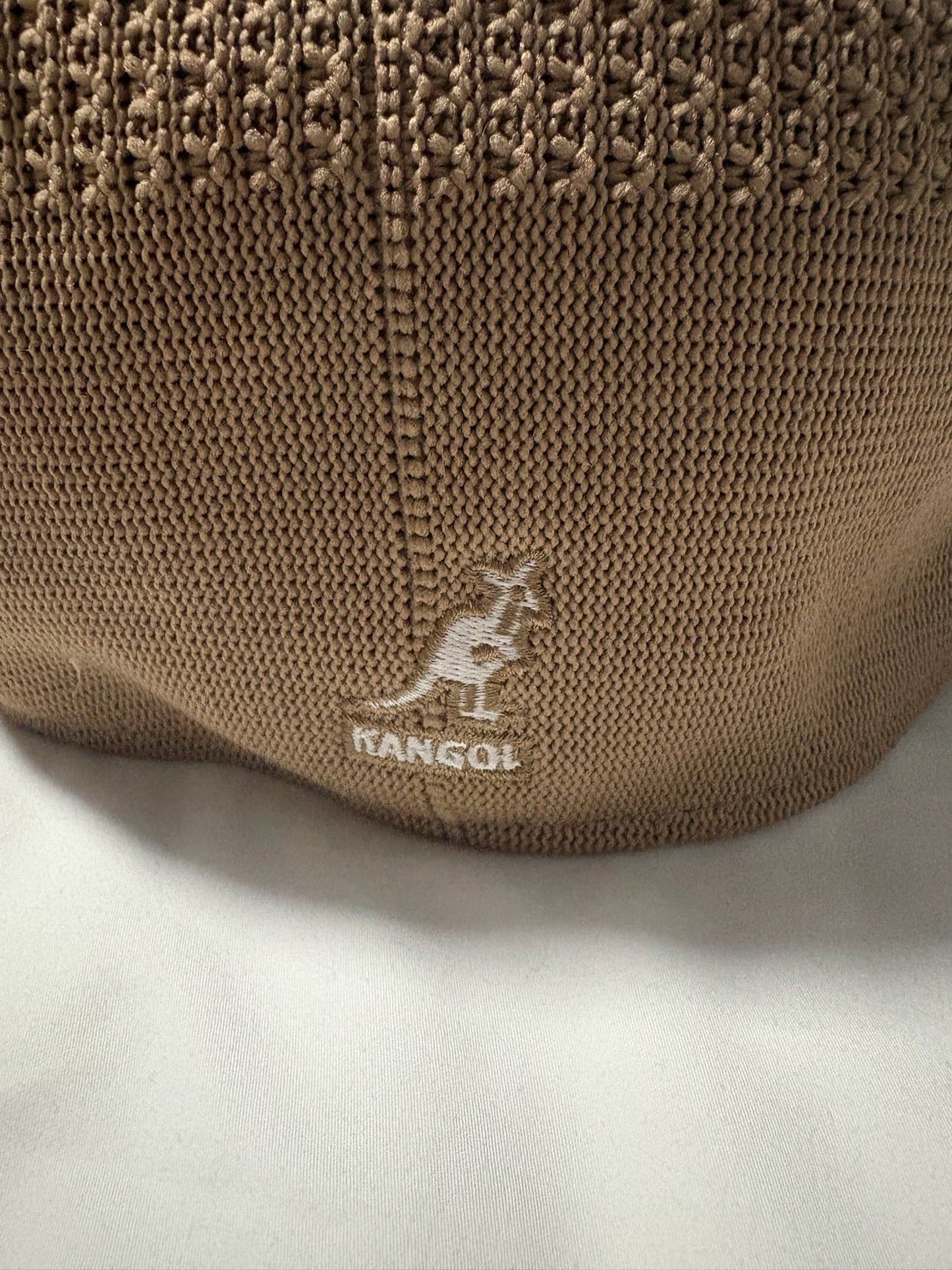 Kangol Tropic 504 Ventair flat cap-Tan