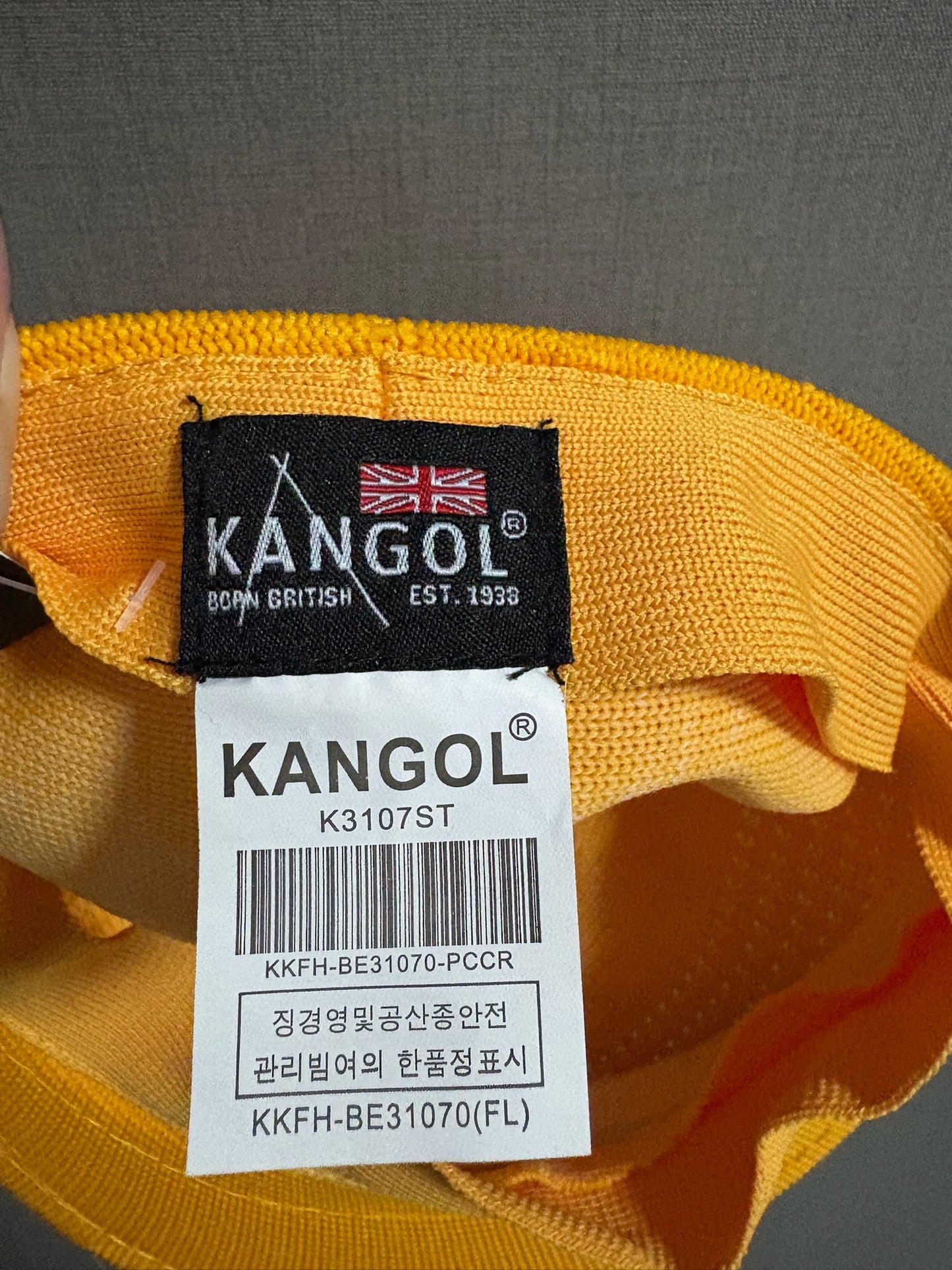 Kangol Tropic 504 Ventair flat cap-Yellow