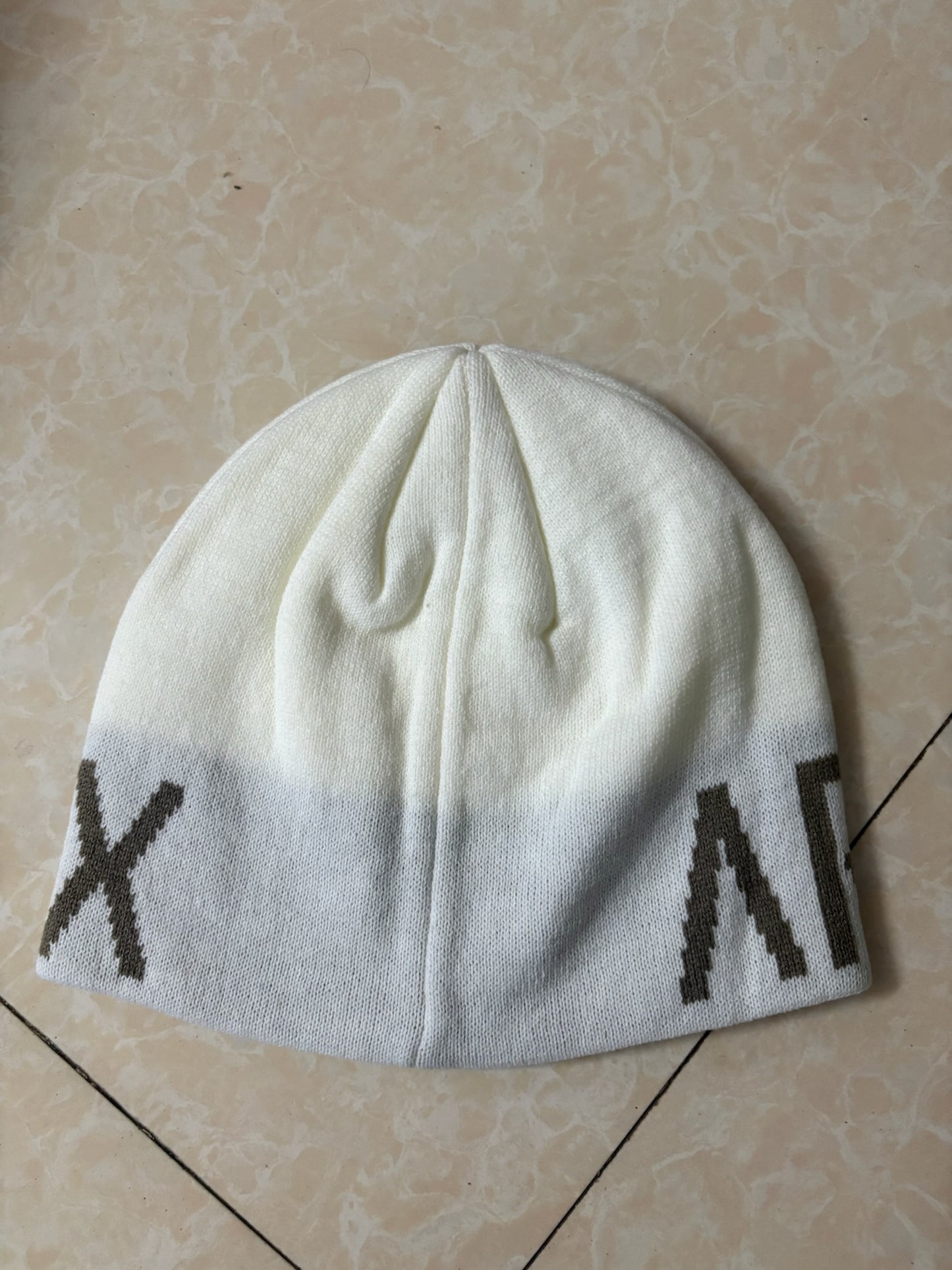 Word Head Toque – Arctic Silk
