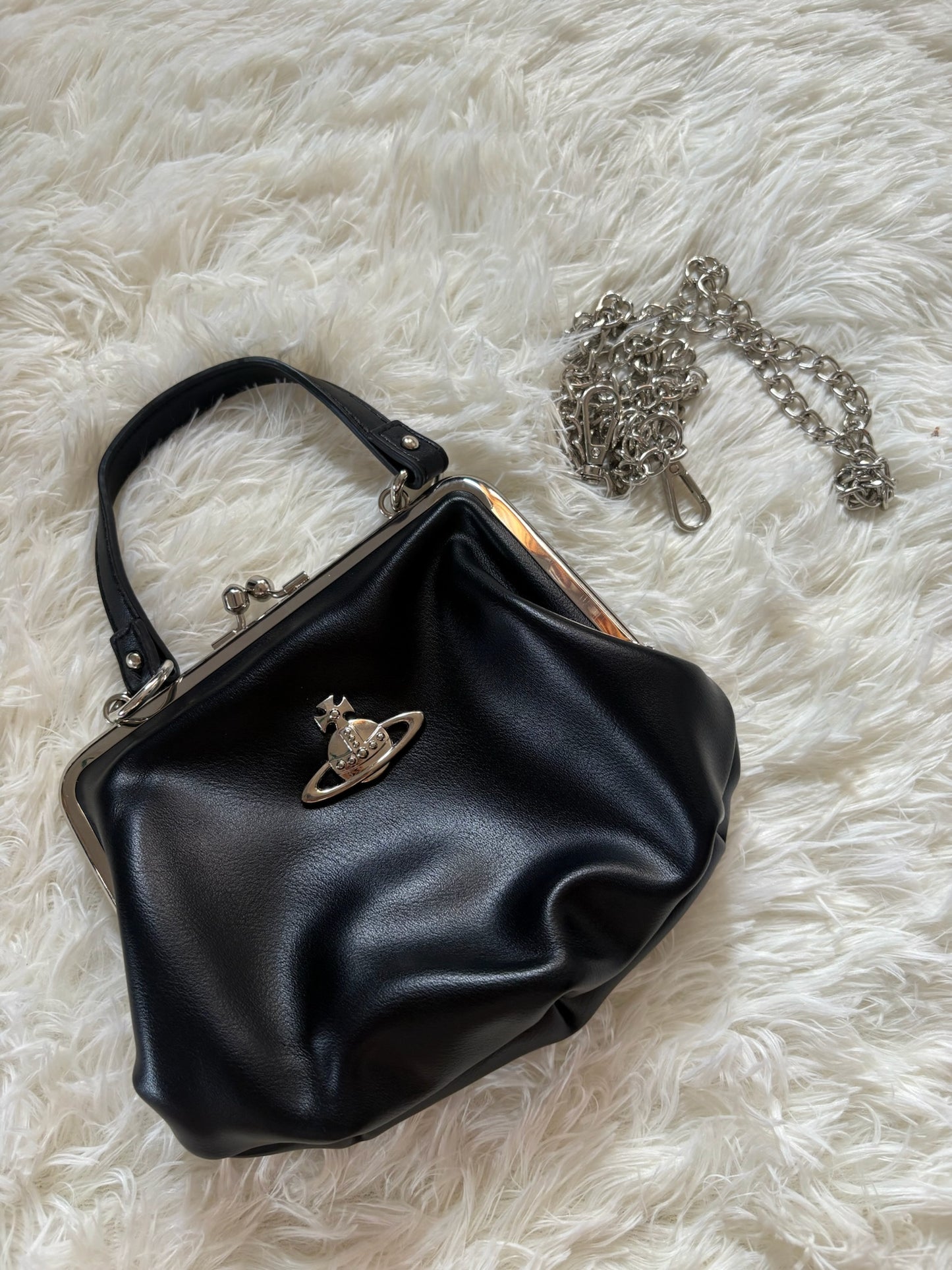 Vivienne Westwood Granny Frame Purse – Black