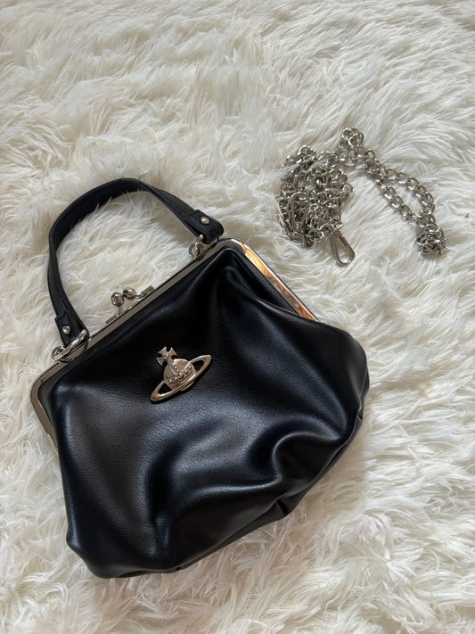 Vivienne Westwood Granny Frame Purse – Black