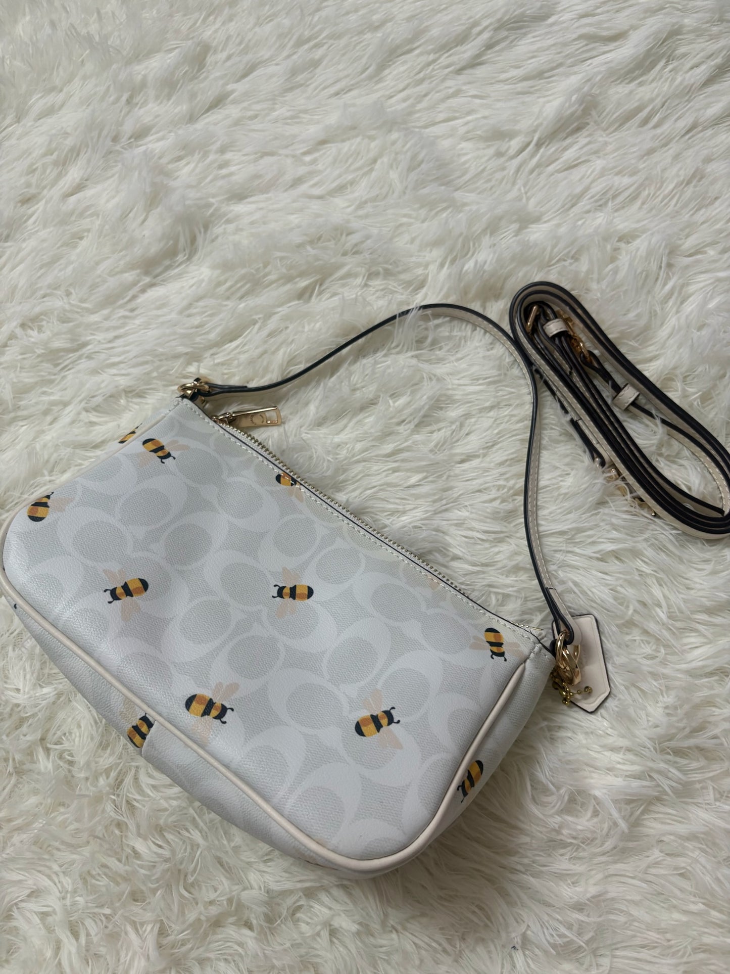 Coach Nolita 19 in Signature Canvas with Bee Print