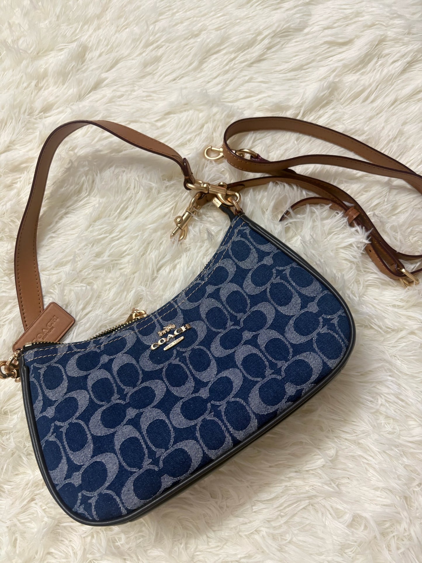 Coach Teri Shoulder Bag-Denim blue