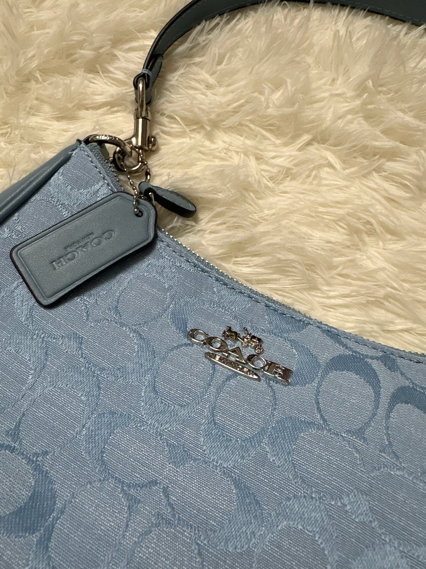 Coach Teri Wine Signature Denim Chambray  Shoulder  Bag