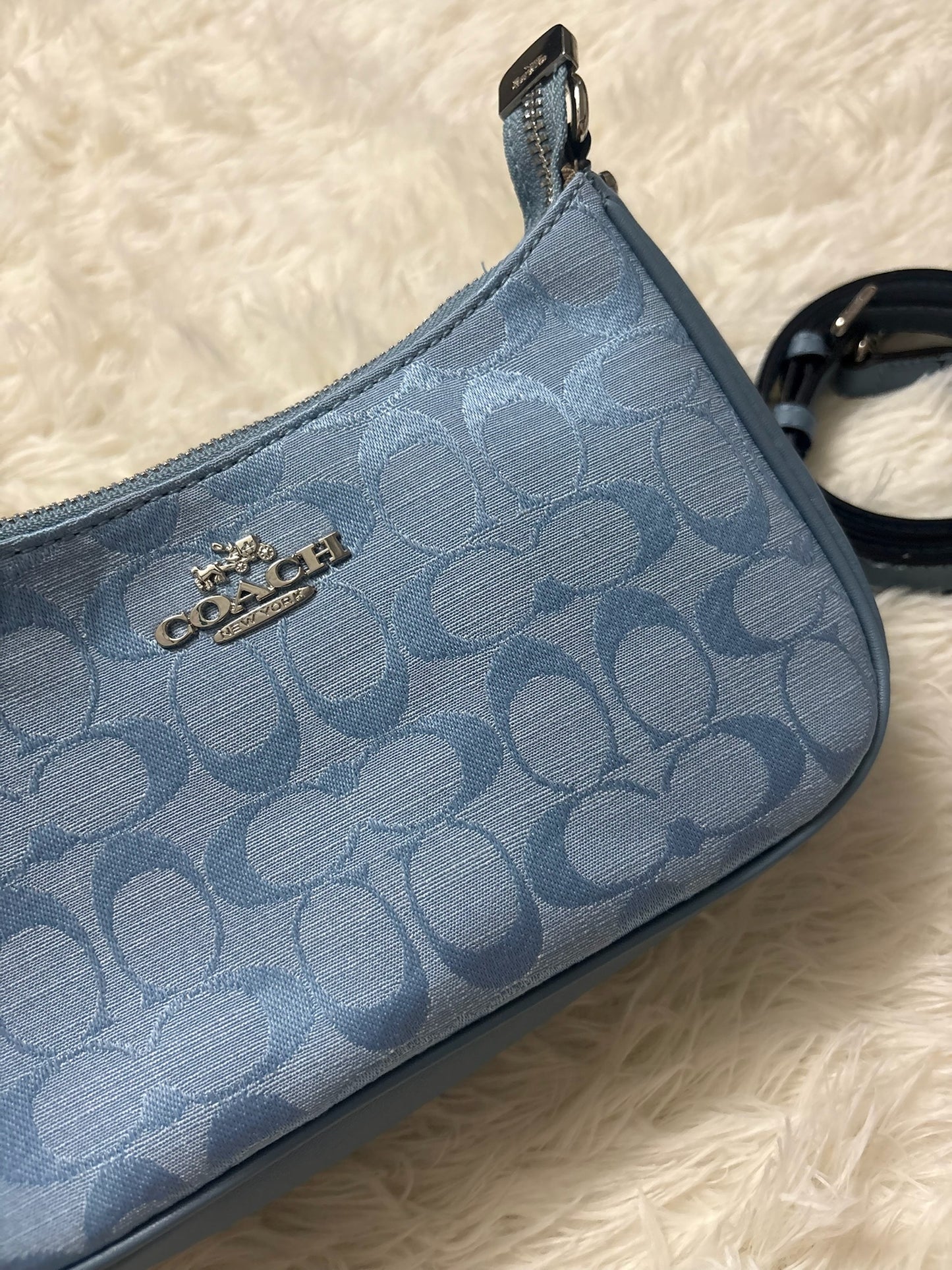 Coach Teri Wine Signature Denim Chambray  Shoulder  Bag