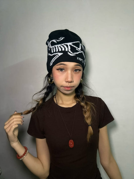 Bird Head Toque – Orca